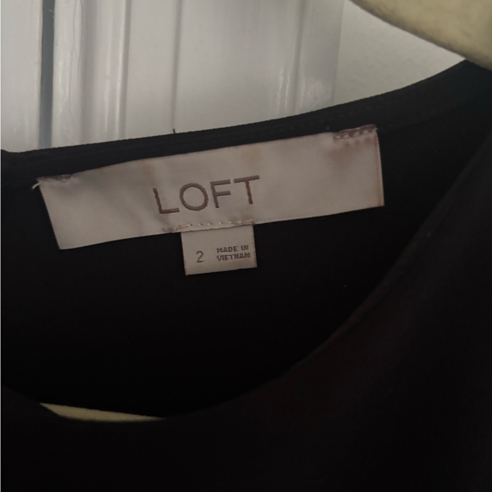 LOFT Black Flutter Sleeve Belted Dress Fit & Flare Size 2 - Picture 8 of 12
